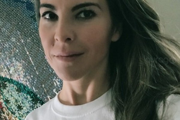 Kate Del Castillo Presume Cuerpazo De Infarto Al Posar Completamente